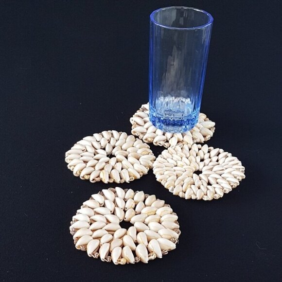 4pcCowrie Seashell Coasters Set Beach House Tropical - Picture 1 of 9
